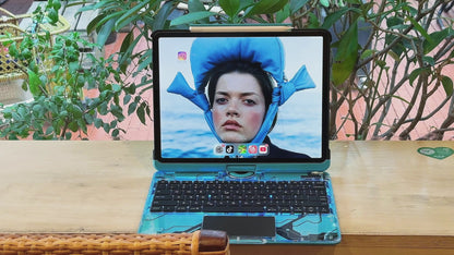 iFacemall Y2K Blue 360° Rotating iPad Magic Keyboard – Multi-Touch Trackpad, RGB Backlight, Transparent Case & Pencil Holder